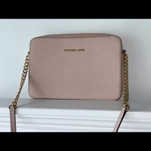 Michael Kors Crossbody Bag